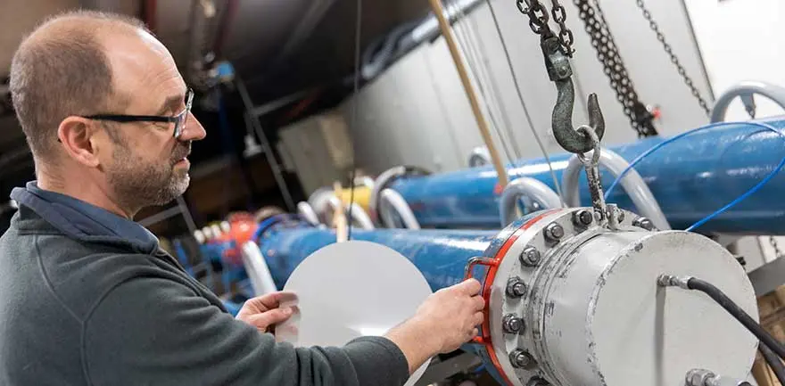 A scientist in a lab.